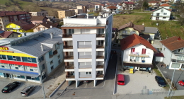 Zgrada pored MEB-a