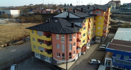 Zgrada pored Limometala