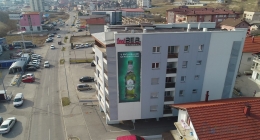 Zgrada pored MEB-a