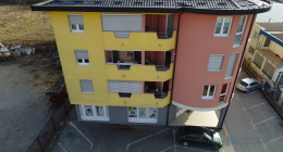 Zgrada pored Limometala